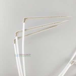 Système d'<span class=keywords><strong>arrosage</strong></span> <span class=keywords><strong>automatique</strong></span> pour serre Micro goutte à goutte Jeu de goutteurs en plastique avec tuyau en PE blanc - Product Image 1