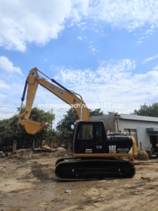 รถขุดตีนตะขาบ CAT รุ่น CAT315D ขนาด 15 ตัน รถขุด CAT315 มือสองขนาดกลาง สภาพดี - Product Image 2