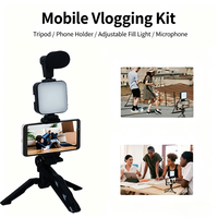 Kit Vidéo Complet Trépied Appareil Photo avec Microphone, Lumière d'Appoint, Télécommande et Support Téléphone – Équipement Essentiel pour Créateurs de Contenu et Vlogueurs (Vente en Gros)