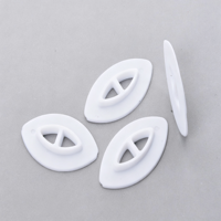 Ajusteur de cordon en plastique blanc en forme de feuille avec double ouverture pour le serrage de cordes et de sangles