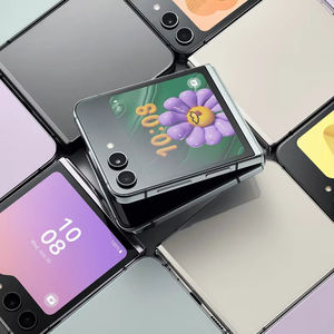 Venta al Por Mayor de Teléfonos Móviles Z Flip 5 Originales Usados, Versión 5G, Smartphone 5G de 6.7 Pulgadas, 8GB de RAM, 256GB y 512GB de ROM, Desbloqueados - Product Image 3