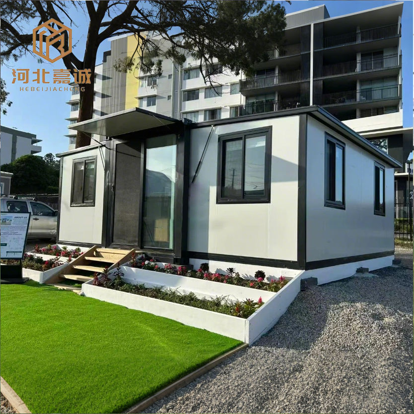 Luxury Shipping Container House 40 ft Container House Expandable ...