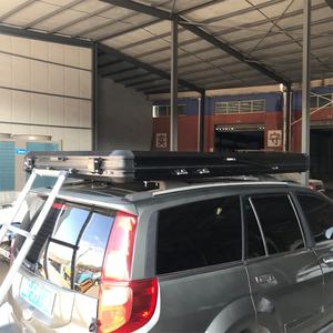 Nouvelle <span class=keywords><strong>tente</strong></span> <span class=keywords><strong>de</strong></span> camping pliante <span class=keywords><strong>4x4</strong></span> spacieuse sur le <span class=keywords><strong>toit</strong></span> <span class=keywords><strong>de</strong></span> la voiture avec échelle <span class=keywords><strong>tente</strong></span> <span class=keywords><strong>de</strong></span> camping-car utilisée avec auvent latéral <span class=keywords><strong>de</strong></span> voiture <span class=keywords><strong>tente</strong></span> <span class=keywords><strong>de</strong></span> camping en plein air - Product Image 6