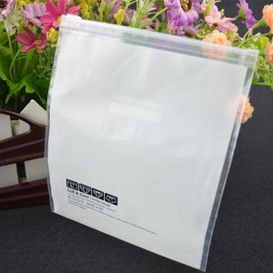 Couleur personnalisée en plastique givré <span class=keywords><strong>curseur</strong></span> <span class=keywords><strong>zip</strong></span> sac pour l'emballage - Product Image 1