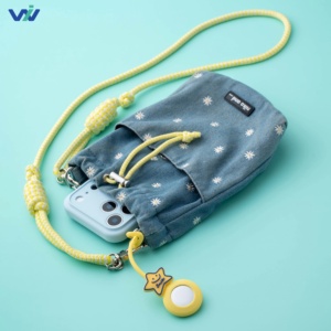 Support en silicone véritable imperméable au design de dessin animé mignon pour <span class=keywords><strong>Airtag</strong></span>, étui de protection anti-perte, protection à 360° pour traceur GPS pour animaux de compagnie - Product Image 4