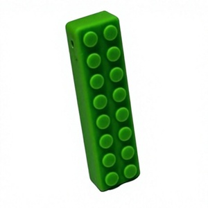 Medilab India - Barra de Silicona de Grado Alimenticio Verde, Mordedor Texturizado, Juguete Sensorial, Colgante de Ladrillo 10x2x1.5 para Niños - Product Image 1