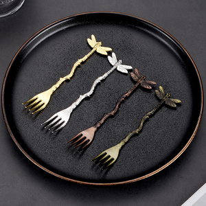 Set di Forchette Mini Libellula di Lusso in Lega di Zinco da 4,4 Pollici per Casa, Ristorante, Hotel, Forchette per Escargot, <span class=keywords><strong>Pasticceria</strong></span> e Lumache - Product Image 4