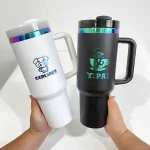 Novas chegadas de aço inoxidável Rainbow plated 40oz esportes garrafa de água holográfica pó laser 40oz tumbler com tampa e palha