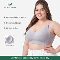Sujetador deportivo SHANGBINI negro de alto impacto sin costuras, talla grande, copas moldeadas sin aros, ventilación perforada, con laterales acanalados