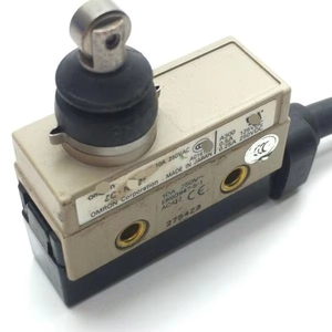 Nuevo controlador original de Stock en almacén Automatizar controlador PLC programable - Product Image 1