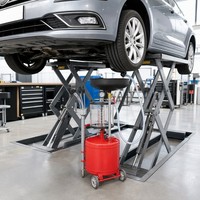 Extracteur d'huile pneumatique compact 35L avec gobelet doseur, unité d'aspiration de liquide à profil bas pour petits élévateurs à ciseaux de garage