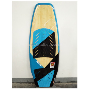 Planche de <span class=keywords><strong>wakesurf</strong></span> unisexe pour Wave Surfing Personnalisable en fibre de verre de carbone et matériaux EPS Sports nautiques Spécialité - Product Image 1