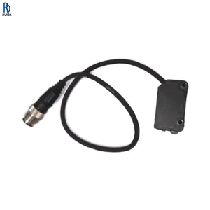 Sensor Láser Multipunto KEYENCE IX-080 100% Original, Nuevo, Detección de Diferencia de Altura, Corrección de Posición, Un Año de Garantía - Product Image 1