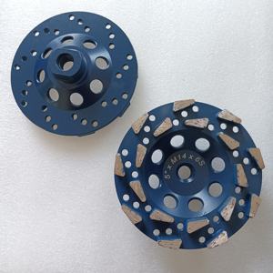 5'' (125mm) & 7'' (180mm) Doppelreihige Dreifach-<span class=keywords><strong>Segment</strong></span>-Diamant-Schleifscheiben für Vorbereitungsarbeiten - Product Image 3