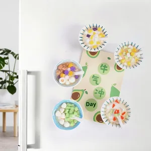 Décoration magnétique créative 3D en résine écologique pour réfrigérateur, grand format, simulation de desserts, glace, poudre de sucre et eau - Product Image 1