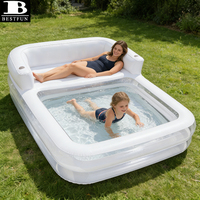 Piscine gonflable en PVC en forme de canapé, confortable, pour la détente à la maison, dans le jardin ou lors de fêtes.