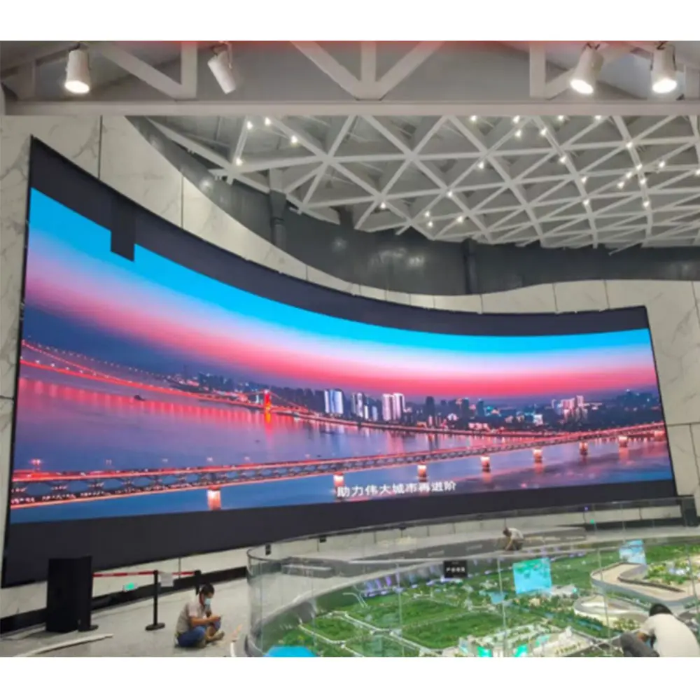 Hot Sell Indoor P3 Gebogen Flexibele Led Display Scherm Rgb Met 320X160Mm Led Module Indoor Led Scherm Aluminium