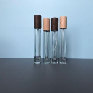 ขวดน้ำหอมพรีเมียม 10 มล. แบบแก้วโรลออน ฝาไม้วอลนัทและไม้บีช สำหรับน้ำหอมพกพา - Product Image 4