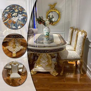 Elegante Tavolo <span class=keywords><strong>da</strong></span> <span class=keywords><strong>Pranzo</strong></span> Neo Classico Dorato, Tavolo Ovale in Legno Intagliato Stile Reale Turco con Sedie in Tessuto per Arredamento di Ville - Product Image 2