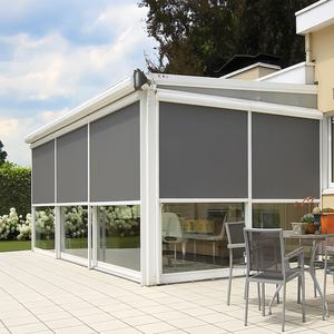 Écran zippé à barre inférieure renforcée avec système anti-affaissement Installation intégrée pour de larges ouvertures - Product Image 1