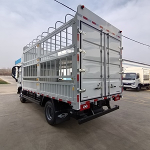 RHD 3,5 ton lichte stalen bestelwagen 4x2 aandrijving, duurzaam voor logistiek <span class=keywords><strong>transport</strong></span> en stedelijke vrachtbezorging - Product Image 4