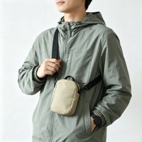 Tas Selempang Dada Anti Air Bahan Nylon untuk Perjalanan, Tas Bahu Pria Outdoor, Logo Custom, Tas Santai untuk Hiking dan Komuter