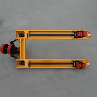 Chariot à palettes manuel Altertool ATL-2047 2T avec roues en nylon et polyuréthane, chariot élévateur hydraulique, largeur de fourche 685 mm, longueur de fourche 1200 mm