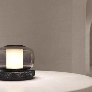 Lampe de table moderne en marbre avec abat-jour en verre, lumière LED à commande tactile pour salon, chambre à coucher, design nordique - Product Image 3