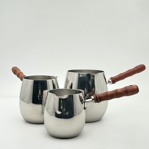 Caffettiera Moka in Acciaio Inox Ecologica Best Seller con Manico Lungo in Legno Lucidato per Caffè, Latte, Espresso e Latte Macchiato - Product Image 4