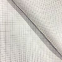 Tissu sergé conducteur en polyester ESD anti-statique et sans peluches à grille de 5 mm pour salles blanches d'électronique et de semi-conducteurs