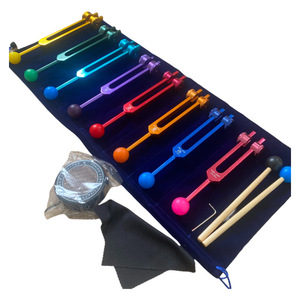 Juego de diapasones de ocho piezas: 126.22, 136.1, 141.27, 172.06, 194.18; incluye bloque de activación y bola de masaje. - Product Image 3