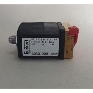 Vanne solénoïde Burkert 6014 24V DC, taille de port 1/2 po, 00501208 - Product Image 1