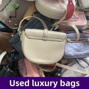 Tas Selempang Bekas Branded Grosir Campuran Gaya Second Hand Ukay Tas Wanita Bekas Tas Mewah Bekas - Product Image 4