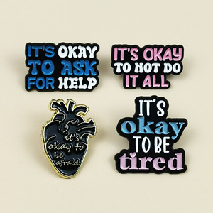 เข็มกลัด<span class=keywords><strong>คำคม</strong></span>ภาษาอังกฤษสร้างสรรค์แบบส่วนตัว, เข็มกลัดรูปหัว<span class=keywords><strong>ใจ</strong></span>การ์ตูนโลหะผสมลายหยดน้ำมัน, เข็มกลัดตกแต่งเสื้อผ้า - Product Image 1