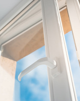 Fenêtre à battants en PVC/UPVC au design moderne, type rideau suspendu, moustiquaire magnétique, ouverture horizontale, à bascule, pour applications scolaires