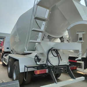 <span class=keywords><strong>Camión</strong></span> Mezclador de Concreto SINOTRUK HOWO de Servicio Pesado, 375HP, 6*4, 10-12m³, Vehículo Mezclador de Cemento de 10 Ruedas para África - Product Image 5