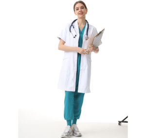 Blouse de laboratoire pour femmes à manches courtes en polyester/coton de la marque Rosen, personnalisable avec logo, pour la détection des aiguilles, idéale pour les hôpitaux et les cliniques. - Product Image 5