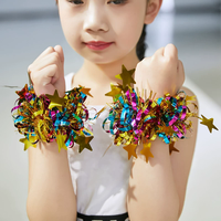 Bracelet de sport rayé coloré pour la performance de danse accessoire de main joyeux pour les fêtes de remise des diplômes d'école arrière fleurs de poignet