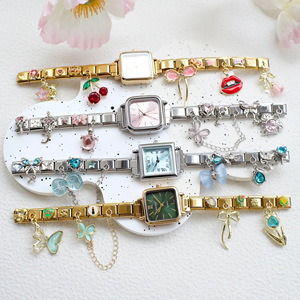 <span class=keywords><strong>Orologio</strong></span> al Quarzo da <span class=keywords><strong>Donna</strong></span> con Cinturino Modulare Quadrato in Acciaio Inossidabile, Stile Europeo e Americano, Ecologico, Vendita all'Ingrosso - Product Image 1