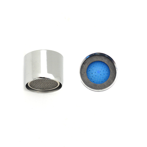 Aérateur de robinet femelle F 22 X 1 pour un débit d'eau et un confort améliorés - Product Image 1