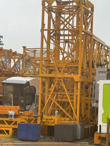 رافعة برجية زوملايون بطول ذراع 60 متر وحمولة 8 طن، جديدة بنسبة 85٪، موديل 6015-8، مع نظام هيدروليكي كامل ومحرك - Product Image 5