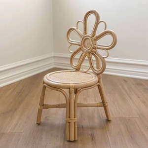 Chaise pour enfants en rotin naturel écologique en forme de fleur – Chaise vintage pour la photographie et la décoration de la chambre d'enfant, vente chaude - Product Image 4
