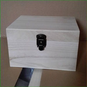 กล่องไม้เพาโลเนียขนาด25ซม. กล่องจัดระเบียบของที่ระลึกทำจากไม้ธรรมชาติพร้อมล็อคทองแดงและกุญแจสำหรับการจัดเก็บของขวัญเครื่องประดับ - Product Image 5