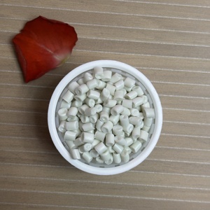 Granules de PP polypropylène PP 520L moulage par extrusion granules de plastique vierge homopolymère - Product Image 5