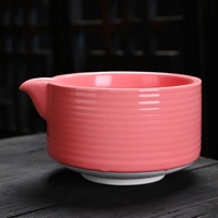 Bol à matcha en céramique de style japonais avec bec verseur, support pour chasen, 7 fouets à thé, spatule à thé en bambou, support pour chasen, ensemble complet de 7 pièces pour le matcha