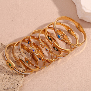 Fiend sguardo bracciale 18K placcato oro in acciaio inox Charm bracciale regolabile chiusura a molla gioielli protettivi alla moda per le <span class=keywords><strong>donne</strong></span> - Product Image 3