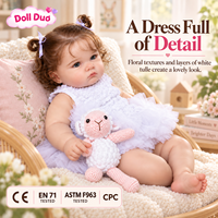 Poupée Reborn en silicone DollDuo de 18 pouces, avec des mèches bouclées, robe blanche, peinte à la main, réaliste, cadeau de Thanksgiving pour enfants