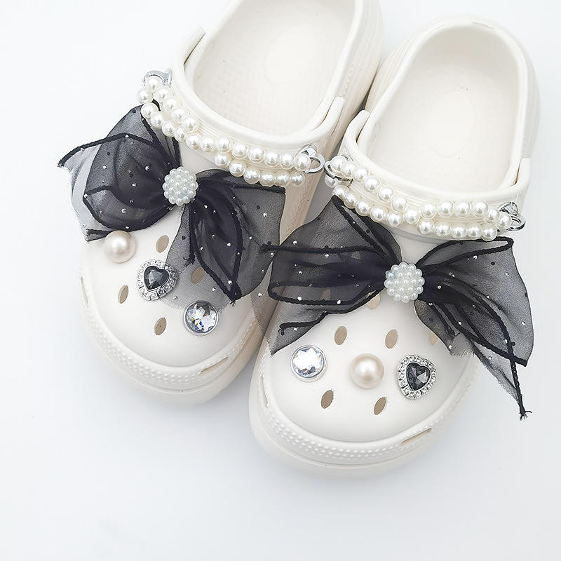 Chaîne de 10 perles-noeuds noirs