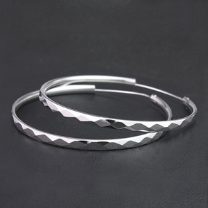 Orecchini a cerchio grandi minimalisti da donna, a rombo, con texture, pendenti, gioielli per le orecchie - Product Image 6