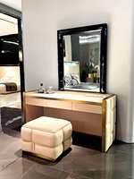 Table de toilette de luxe italienne à LED en bois massif avec plateau rabattable et surface en acier inoxydable pour salle de bain